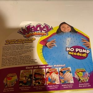 Wacky wubble bubble ball